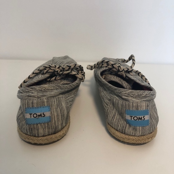 TOMS Gray Heathered Sneakers Shoes ((size W9)) - Picture 6 of 8